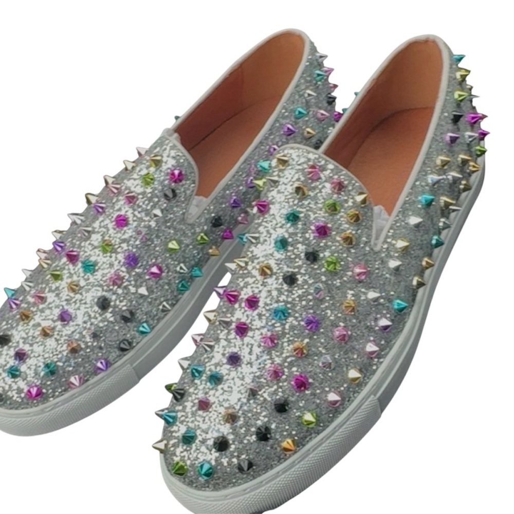 Emphpre Paul. Silver multicolored studded. Slip on sneakers